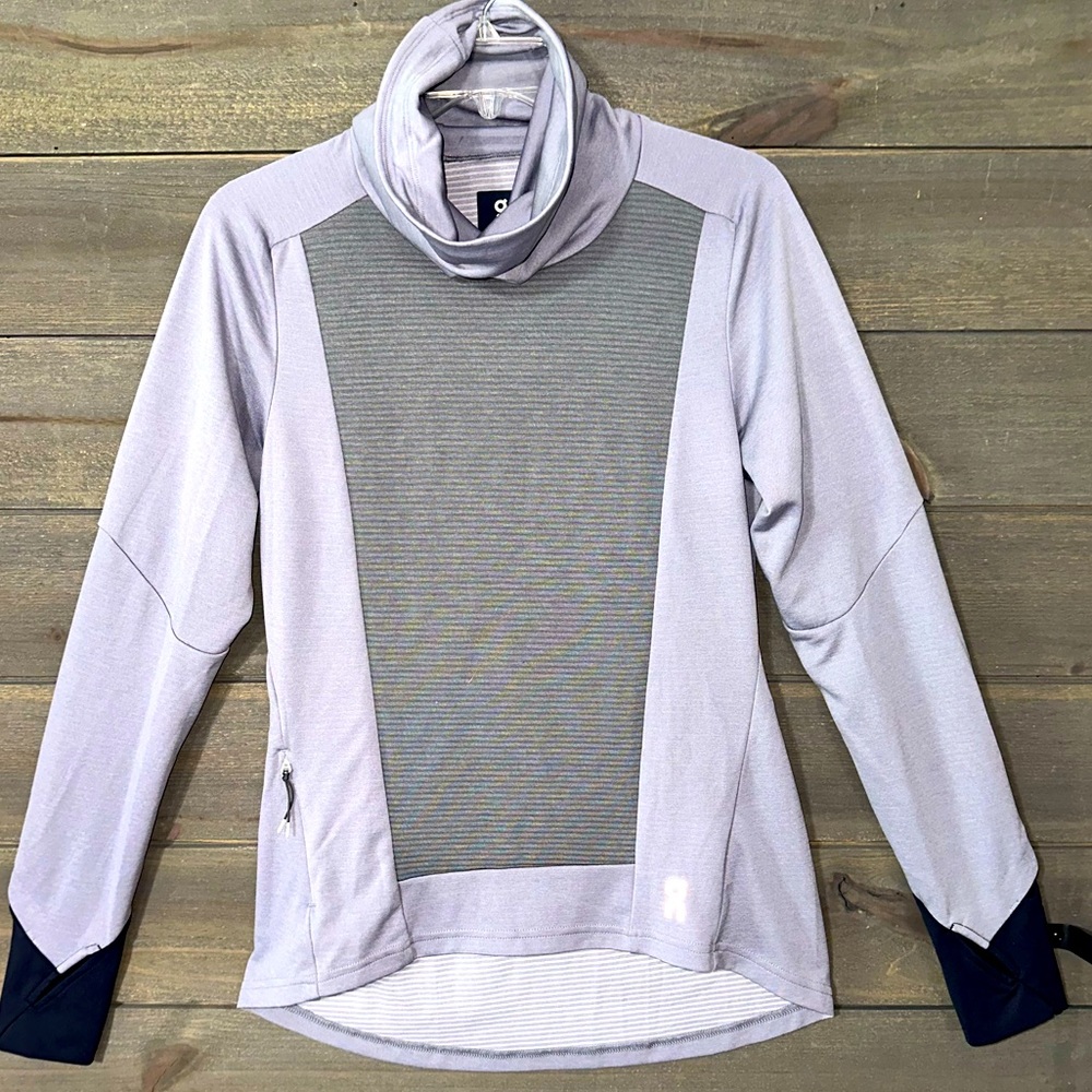 ON CLOUD RUNNING WEATHER SHIRT. Size Small